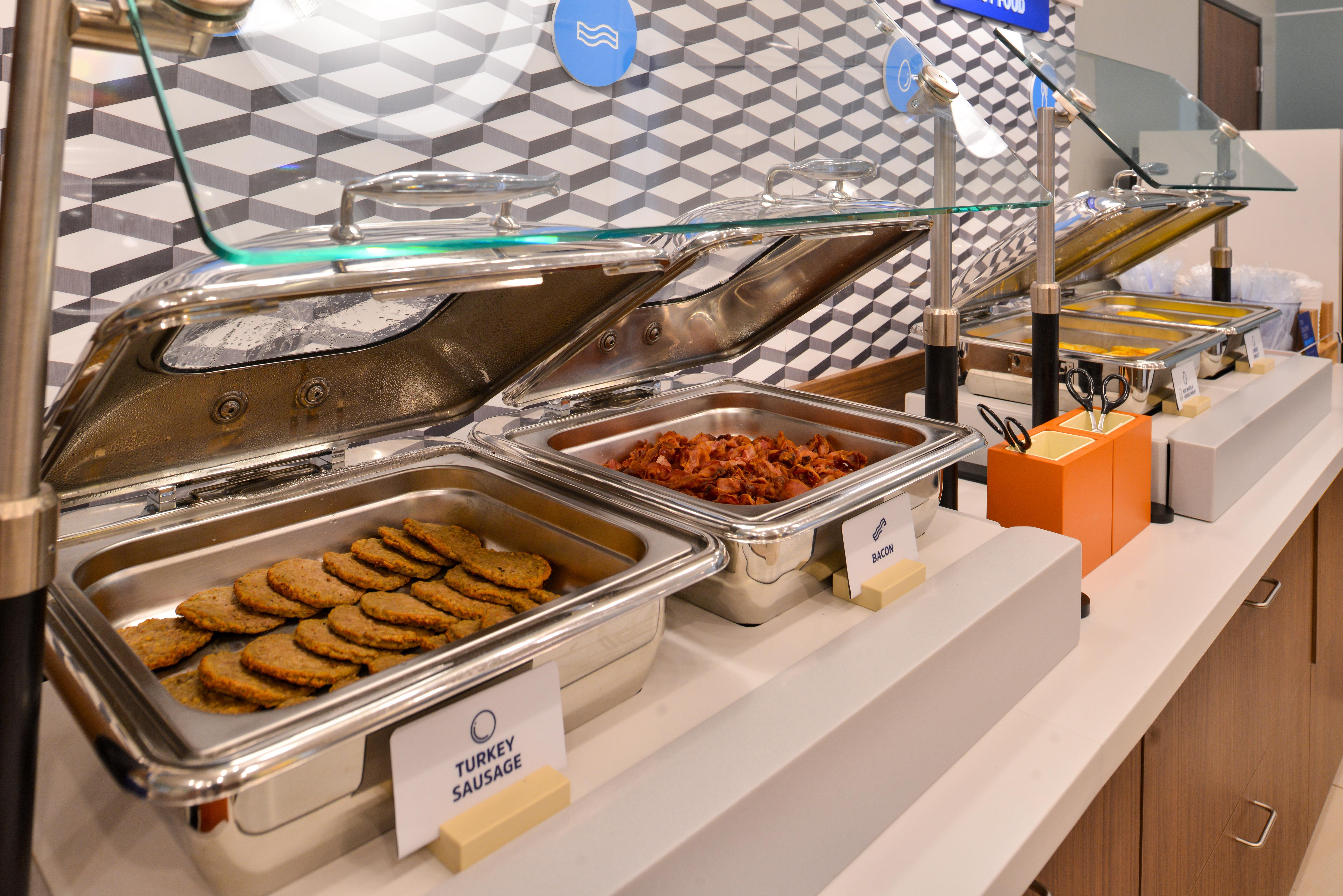 Holiday Inn Express & Suites Vaughan-Southwest By Ihg Εξωτερικό φωτογραφία