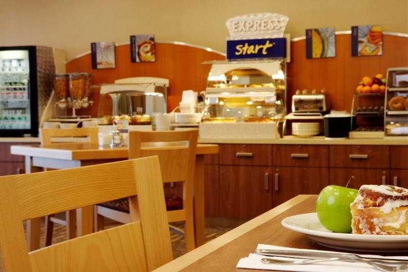 Holiday Inn Express & Suites Vaughan-Southwest By Ihg Εστιατόριο φωτογραφία