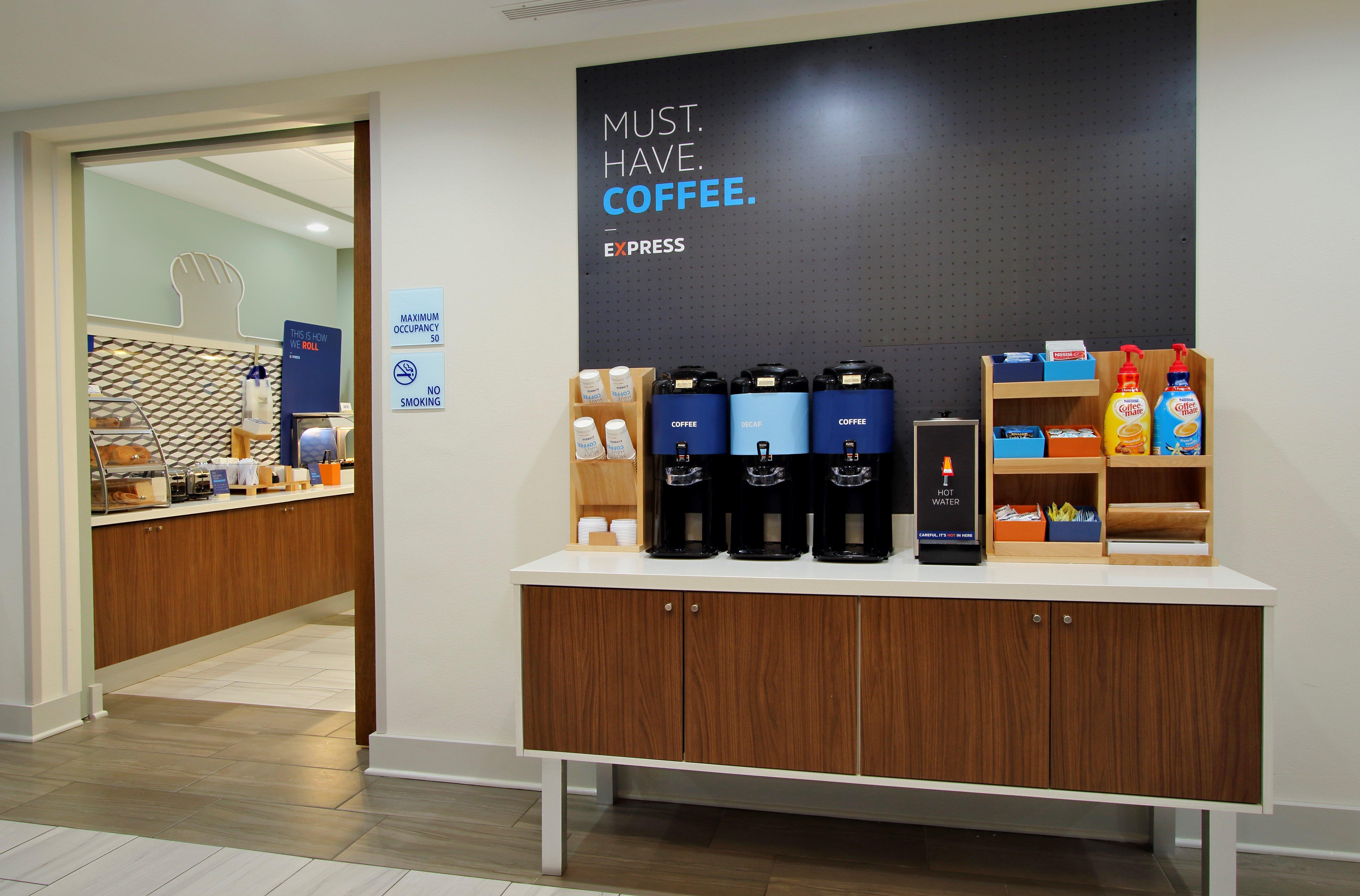 Holiday Inn Express & Suites Vaughan-Southwest By Ihg Εξωτερικό φωτογραφία