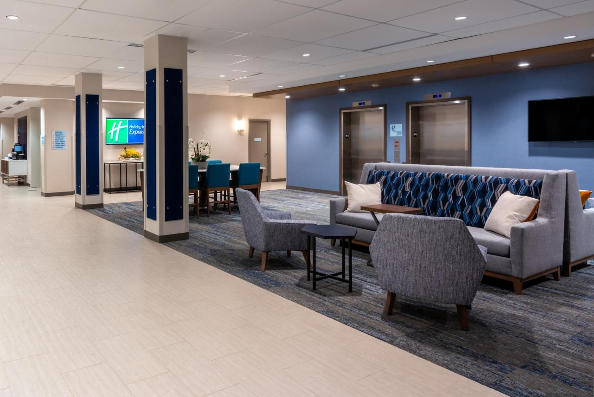 Holiday Inn Express & Suites Vaughan-Southwest By Ihg Εξωτερικό φωτογραφία