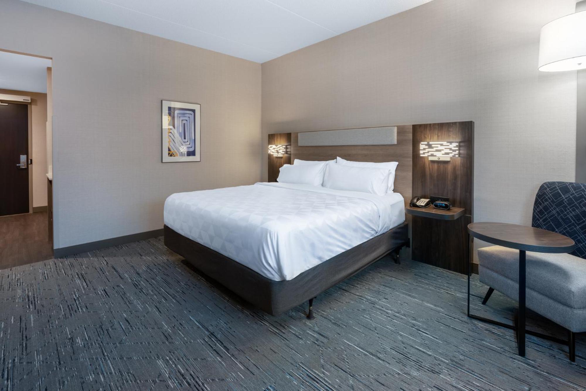 Holiday Inn Express & Suites Vaughan-Southwest By Ihg Εξωτερικό φωτογραφία